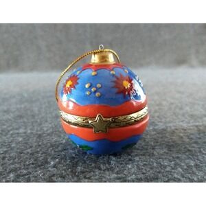 Ornament Trinket Box Porcelain Hinged‎ Christmas Ball Hanging Cord Orig Box NEW